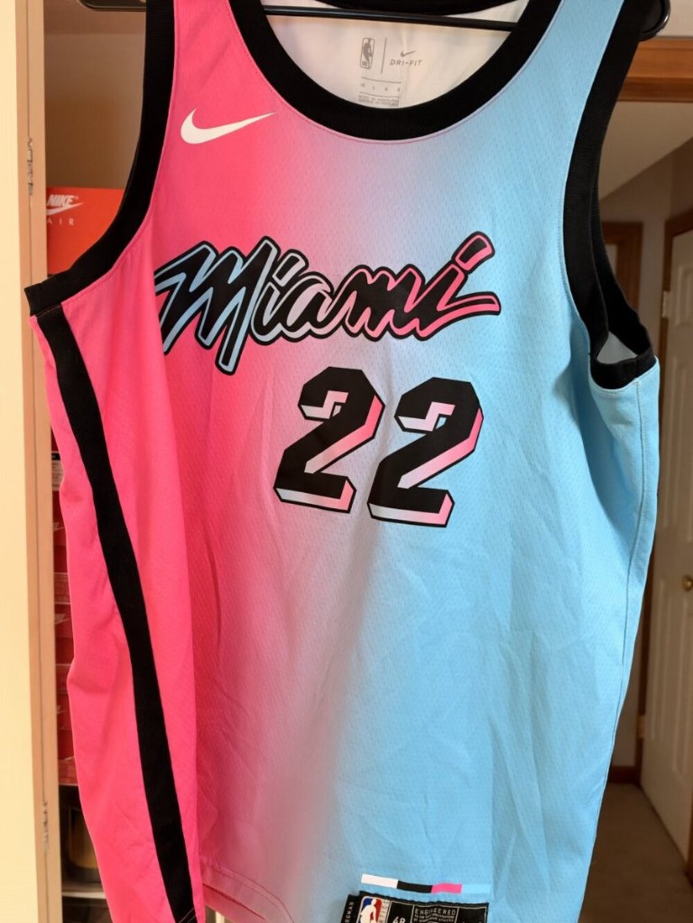 Nike Jimmy Butler Heat Vice Versa Pink Blue Swingman Jersey 48 M